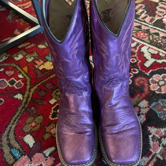 Purple Metallic Cowboy Boots - Picture 3 of 7